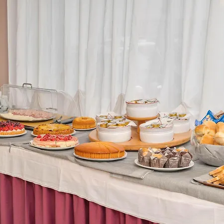 Riviera Отель Челле-Лигуре