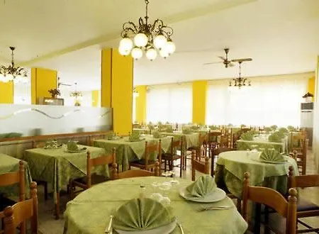 Riviera 호텔 첼레리구레