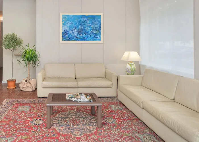 Riviera 3*