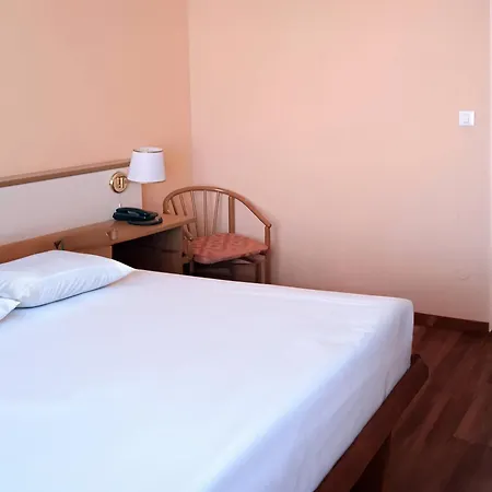 Riviera Hotel Celle Ligure