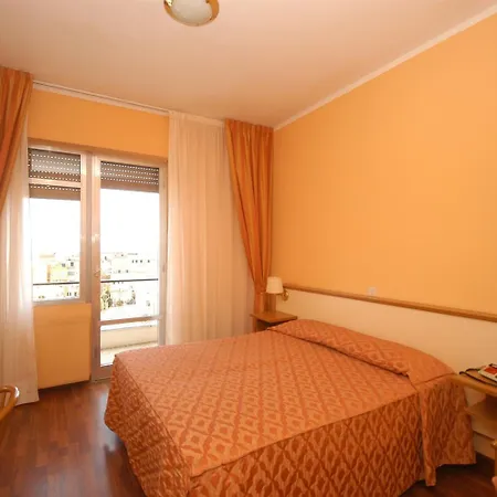 Ξενοδοχείο Riviera