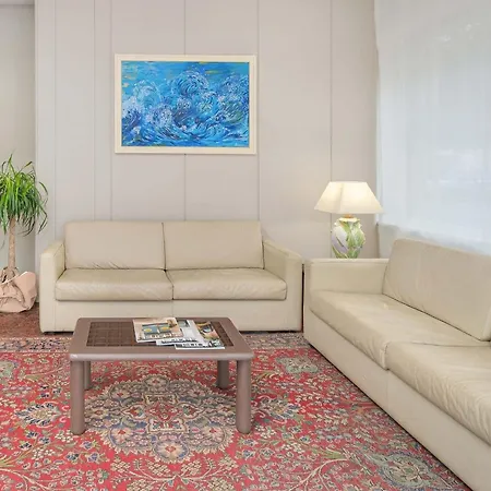 Riviera 3*