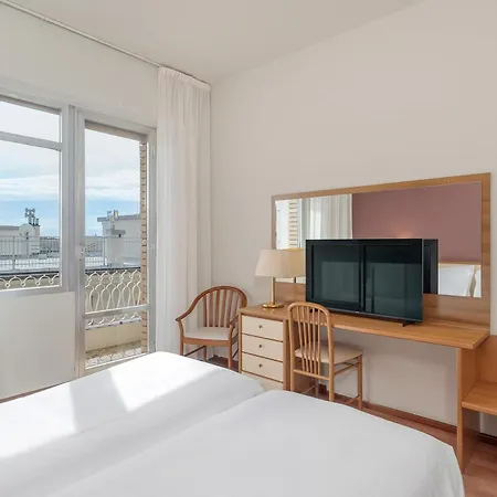 Riviera 3*