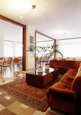 Riviera 塞勒里古