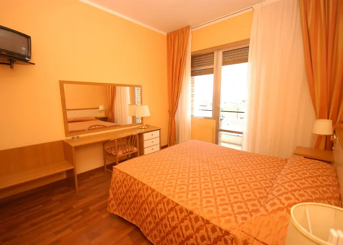 Riviera Hotel Celle Ligure